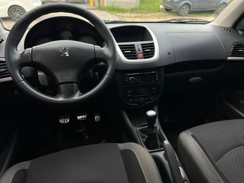 Peugeot 207 1.6 Feline 106cv