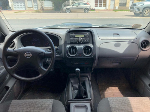 Nissan Np300 2.5 Cabina Doble 133cv 4x2 2013