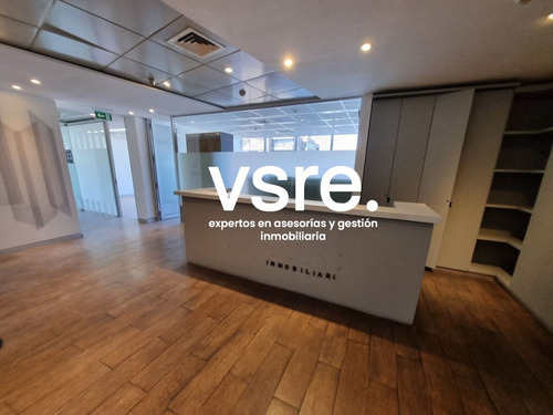 Magnífica Oficina En Piso Alto - Nueva Las Condes
