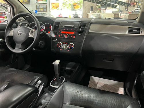 Nissan Tiida Tiida Sl1.8 Flex Aut.
