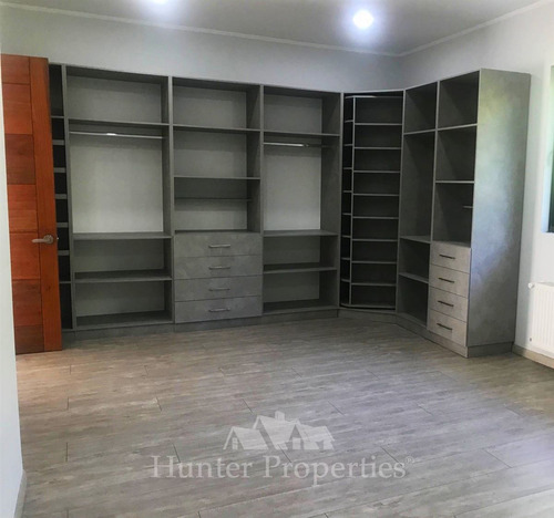 Casa En Venta En Oferta De 5d 5b De 579 M2 En Unihue Talca