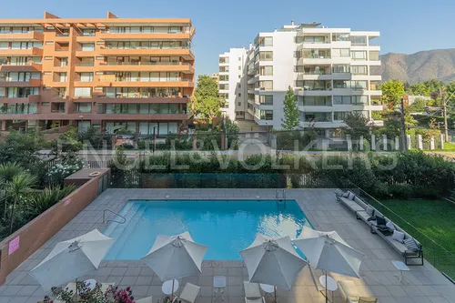 Moderno Departamento En Sector Residencial