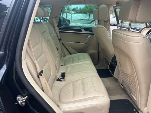 Volkswagen Touareg 3.0 V6 Tdi At
