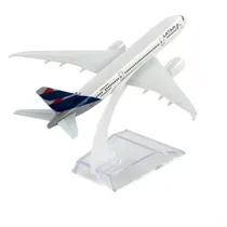 Comprar Boeing 787 Avión De Latam Esc 1:400 + 2do Avión De Otra Cia