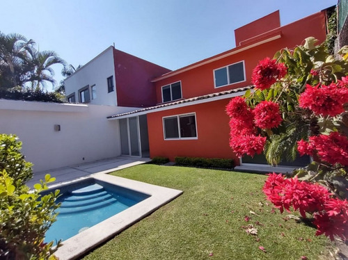 Imagen 1 de 26 de Bonita Casa En Venta En Vista Hermosa,cuernavaca Morelos.