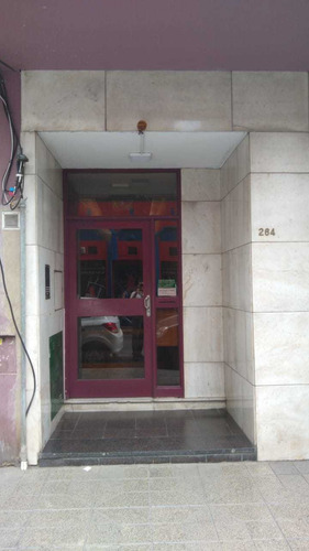 Imagen 2 de 17 de Depto. En Venta De Tres Dormitorios Mas Escritorio Sobre Rondeau 264