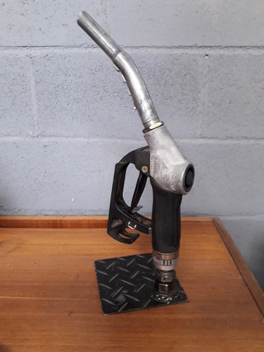 Imagem 6 de 9 de Bico Bomba De Gasolina Antiga Vintage Industrial