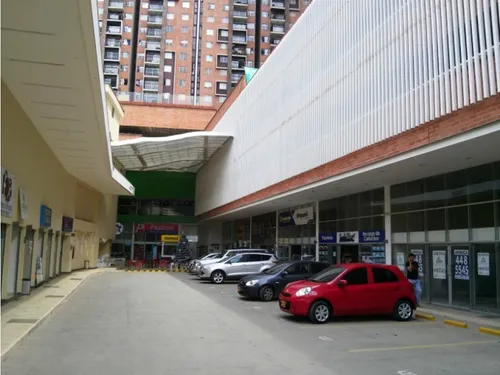 Local Sector Vegas Plaza