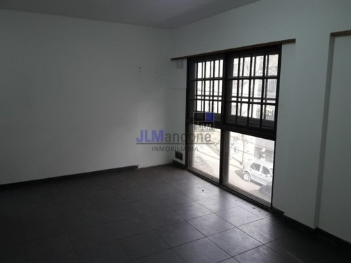 Imagen 2 de 9 de Dpto De 2 Amb Apto Profesional
