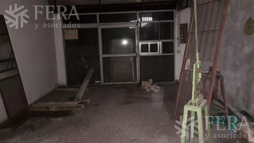 Imagen 3 de 5 de Venta De Galpon Ideal Deposito En Wilde (21697)