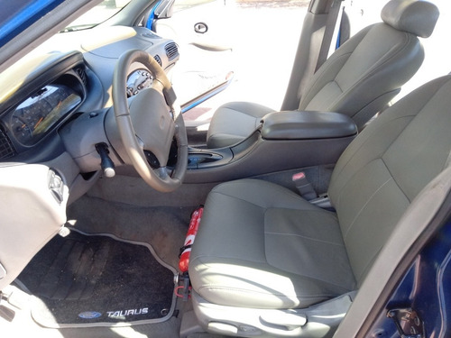 Imagem 10 de 13 de Ford Taurus