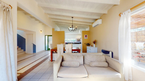 Imagen 6 de 30 de Casa En Venta 4 Dormitorios En Gonnet - La Plata