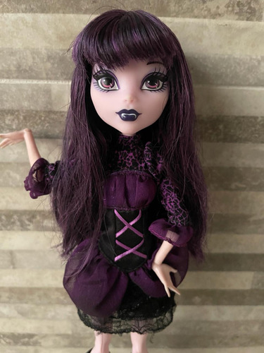 Muñeca Monster High Elizabath!!