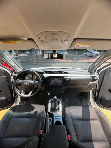 Toyota Hilux 2.7l