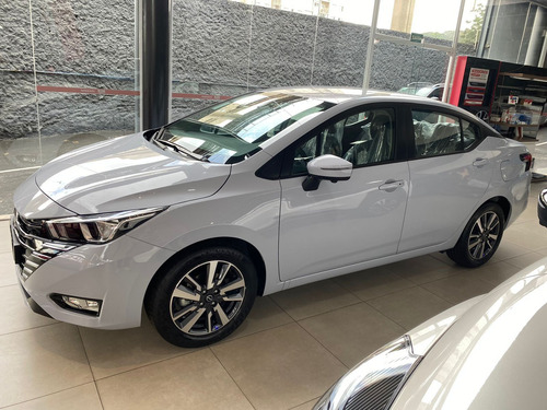 Nissan Versa VERSA Advance 1.6 16V Flex Aut.