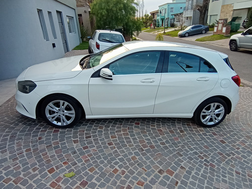 Mercedes-Benz Clase CLA 1.6 Cla200 Coupe Urban 156cv At