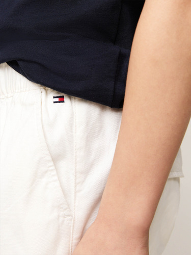 Pantalón Chino Corto Blanco Con Cinturón Tommy Hilfiger Niño Talla 10