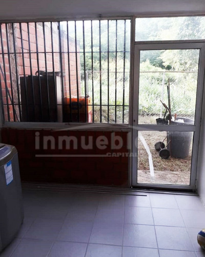 Imagen 5 de 9 de Hermoso Townhouse, Comodo Y Amplio. Oportunidad De Inversion