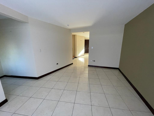 Imagen 4 de 17 de Vendo Hermosa Casa , Curridabat, Resd, Torre Del Este.