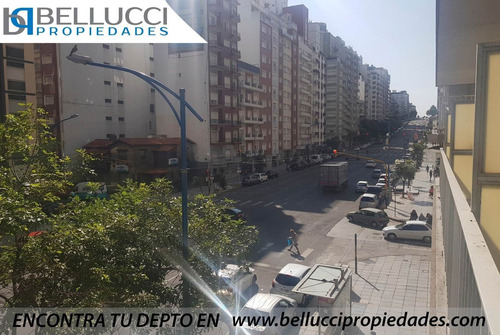 Departamento De 2 Amb A La Calle Con Balcon En Venta -
