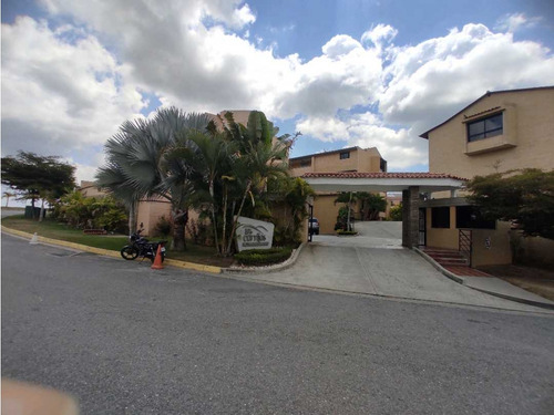 En Venta Ph Loma Linda Conj Los Cortijos 132 Mts 2/2/2 120.000