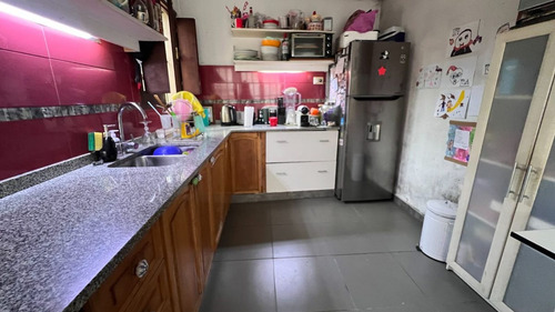 Venta Casa 3 Amb Castelar Norte Cochera Jardin