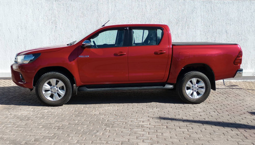 Imagen 12 de 15 de Toyota 2017 Hilux L/16 2.8 Dc 4x2 Tdi Srv Pack
