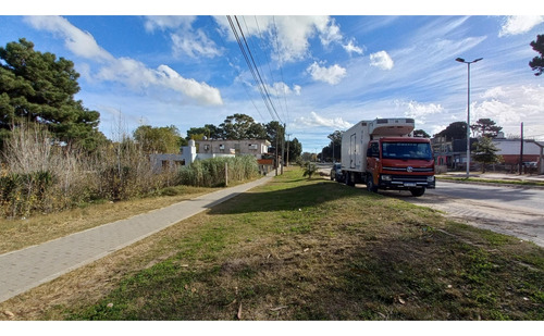 Venta Lote Multifamiliar Victor Hugo Ostende