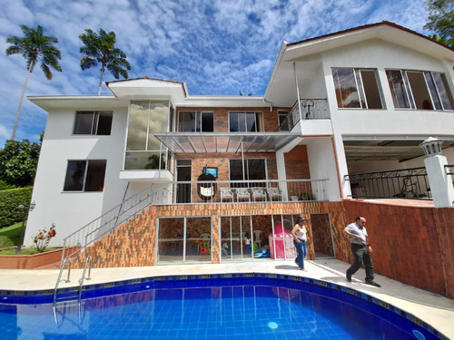 Venta Casa San Bernardo De Viento, Manizales. Cod 4954426