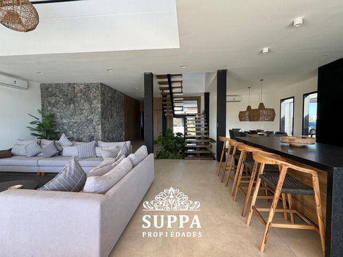Casa En Venta Puertos Del Lago