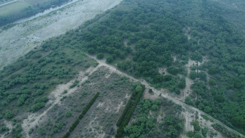 Terreno En Venta En Cadereyta