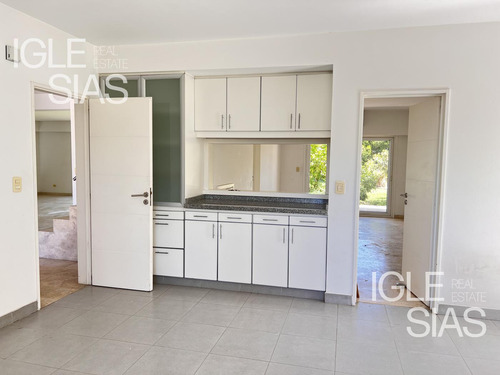 Casa En Venta Y Alquiler, Lote Interno En Castores, Nordelta