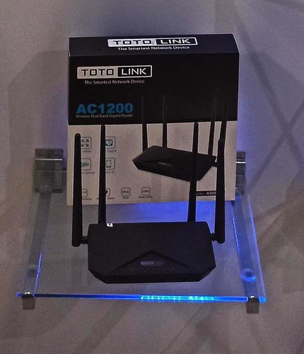 Router-repetidor Totolink Full Gigabit Ac 1200 De 4 Antenas