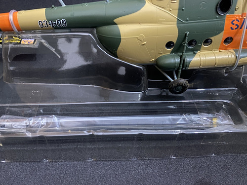 1:72 Easy Model Helicóptero Mi-8 Hip-c Germany Army Rescue G