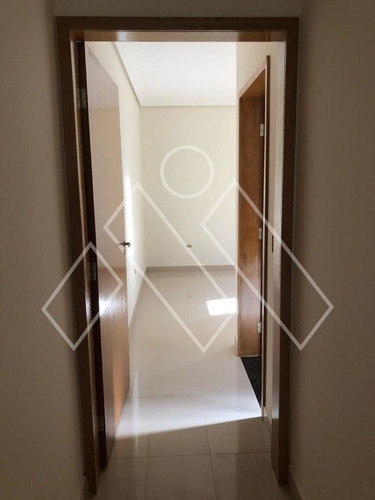Imagem 11 de 15 de Casa Geminada 3 Dormitórios - Próximo A Av. Europa - Mi1066