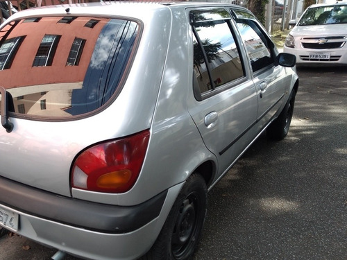 Ford Fiesta 2002 1.0 Street 5p