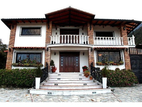 Imagen 1 de 14 de Hermosa Casa Quinta En El Valle - La Culata
