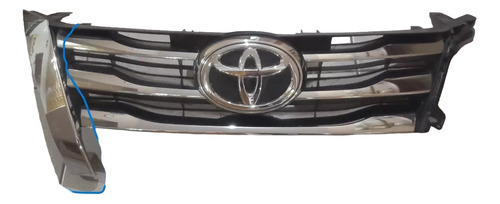 Embellecedor Parrilla Frontal Toyota Sw4 2016-2019