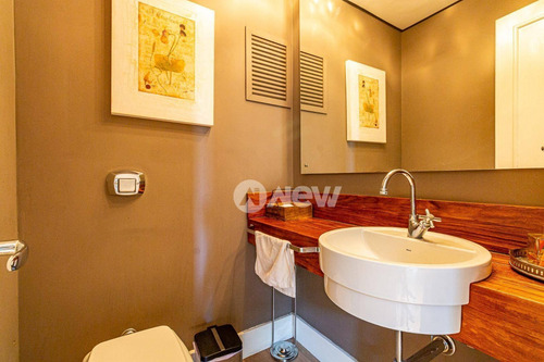 Apartamento Com 3 Dormitórios À Venda, 195 M² Por R$ 1.150.000 - Centro - Novo Hamburgo/rs - Ap2775