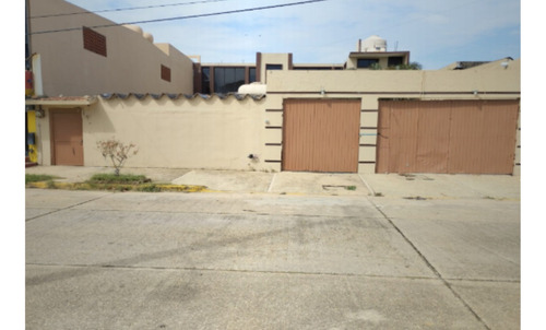 Casa En Coatzacoalcos Centro, Coatzacoalcos, Veracruz. Cl6-bc