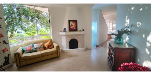 Gran Casa Para Venta En Poblado Campestre