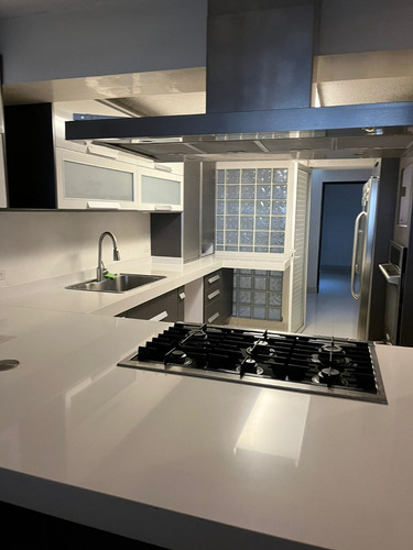 Imagen 1 de 26 de Casa En Renta Remodelada, En Excelente Ubicación