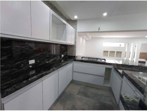 Imagen 15 de 18 de Mh Townhouse Valles De Camoruco