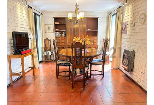 Casa En Venta Para Remodelar, Cercana Metro