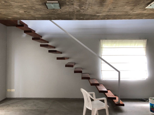 Imagen 9 de 14 de Moderna Casa En Venta En Campos De Alvarez