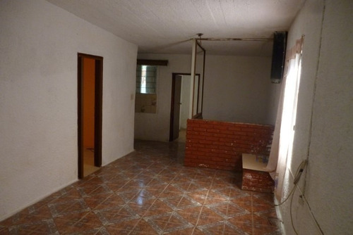 Imagen 4 de 14 de Venta Casa De 2 Dormitorios + 2 Baños + Barbacoa. Apta Banco