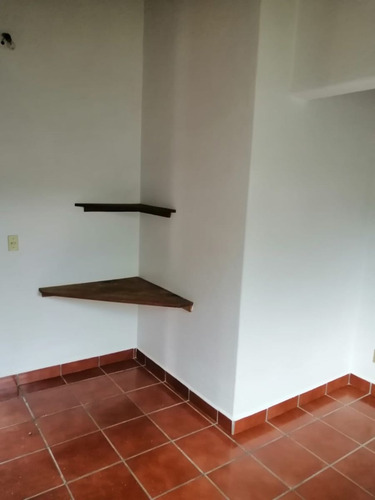 Imagen 8 de 16 de Casa En Renta En Casa Viejas, Valle De Bravo