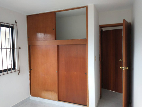 Imagen 3 de 10 de Amplio Departamento Remodelado, Muy Cerca Del Malecón, Veracruz, 68382