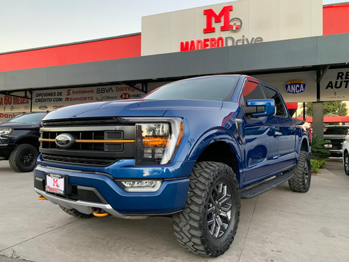 Ford Lobo TREMOR 4X4 DOBLE CABINA