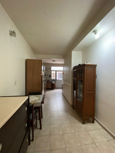 Imagen 6 de 14 de Departamento Tipo Casa En Venta En Wilde Centro